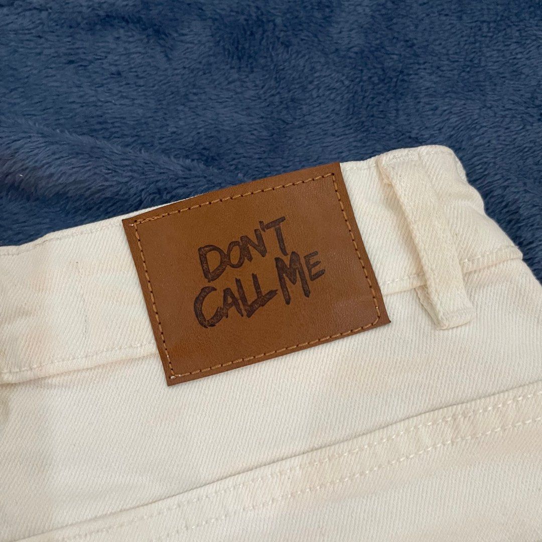 DON'T CALL ME JENNYFER white mini skirt (Category: Skirts) located in Cabanatuan. Submitted by 131keem (Listing ID 1300648321, Image 3). Description: • never used • bought from uae last week • size 22 on tag (i'm 24, but it fits) .