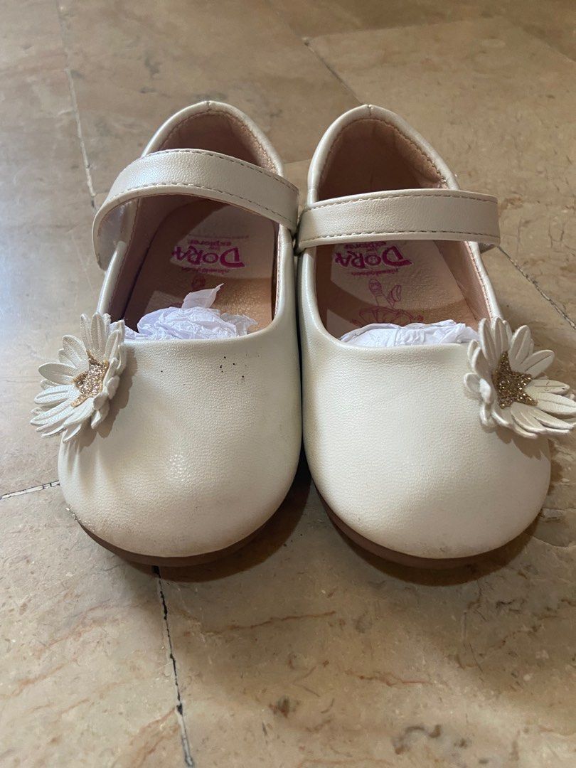Cream doll shoes shop