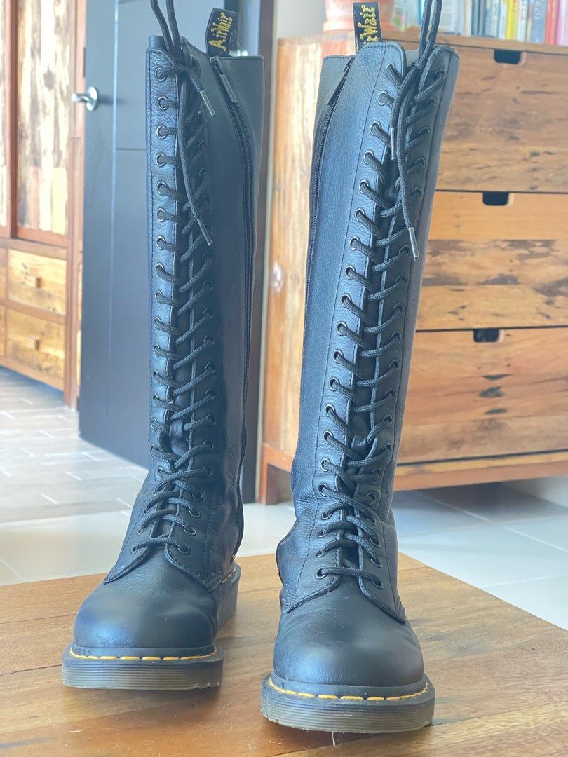 Dr Martens 1B60 VIRGINIA LEATHER KNEE HIGH BOOTS Men s Fashion Footwear Boots on Carousell