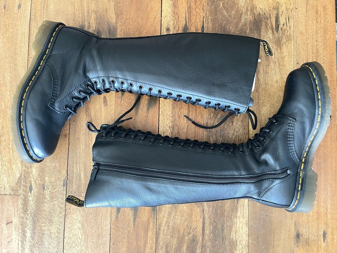 Dr Martens 1B60 VIRGINIA LEATHER KNEE HIGH BOOTS Men s Fashion Footwear Boots on Carousell