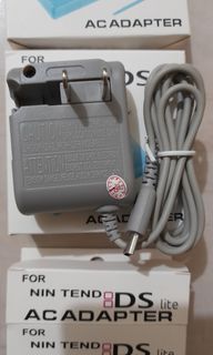 DS LITE AC CHARGER