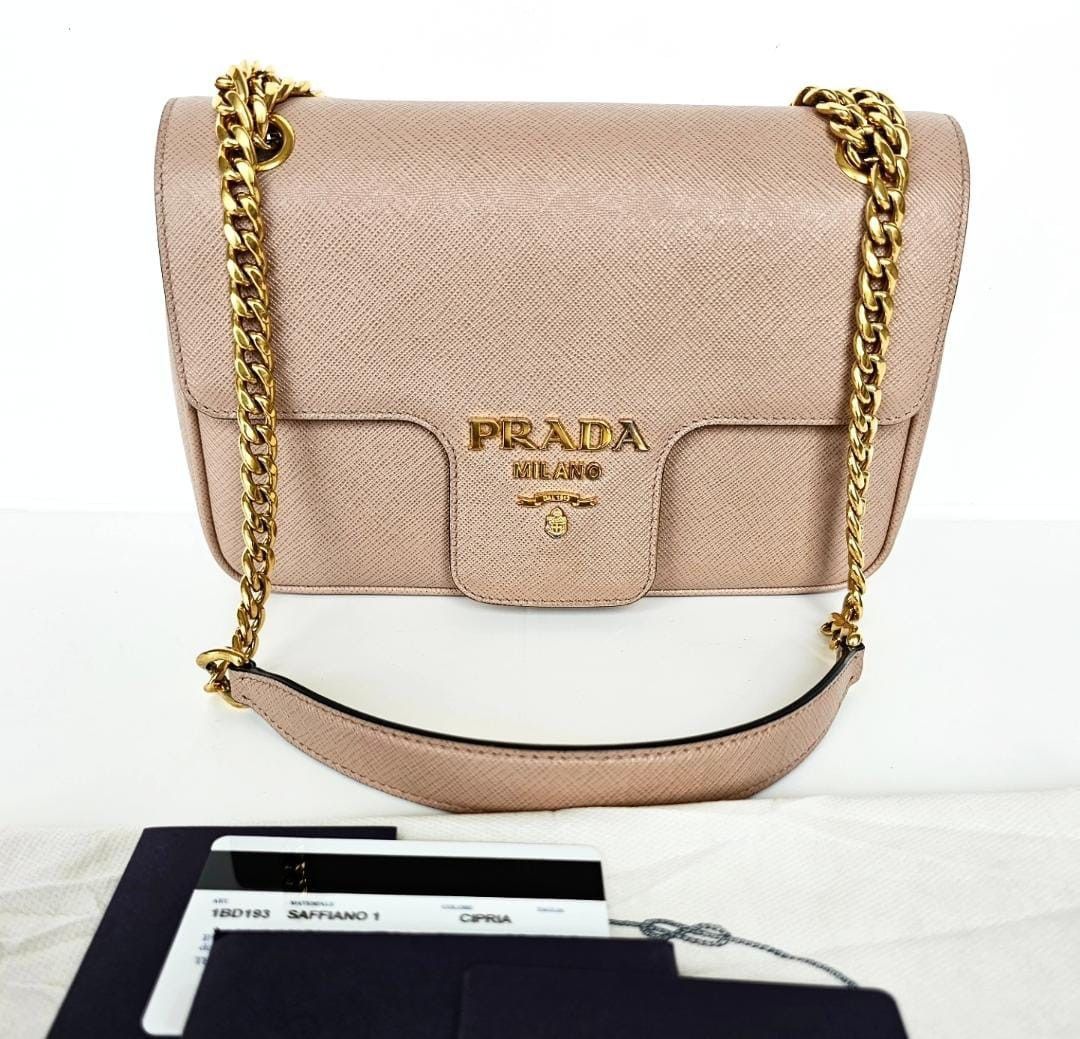 Fast Sale 2nd Mulus No kikis Prada Saffiano Pattina Flap 1BD193 Cipria Nude Ghw 2019 size 23 x 14 x 6 cm With tag booklet card and