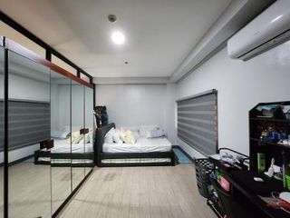 FOR SALE: Tuscany Private Estate - 1 Bedroom Loft Type Unit, 64.5 sqm., 1 Parking slot, Mckinley Taguig City