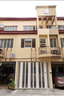 Good investment Best offer Townhouse in Makati
