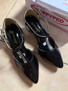 (Kategori: ) berada di . Dikirim oleh Crown (ID iklan 1300649975, Gambar 1). Deskripsi: .