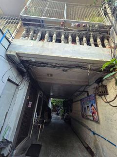 HOUSE AND LOT FOR SALE IN BRGY. SOCORRO CUBAO QUEZON CITY 300SQM