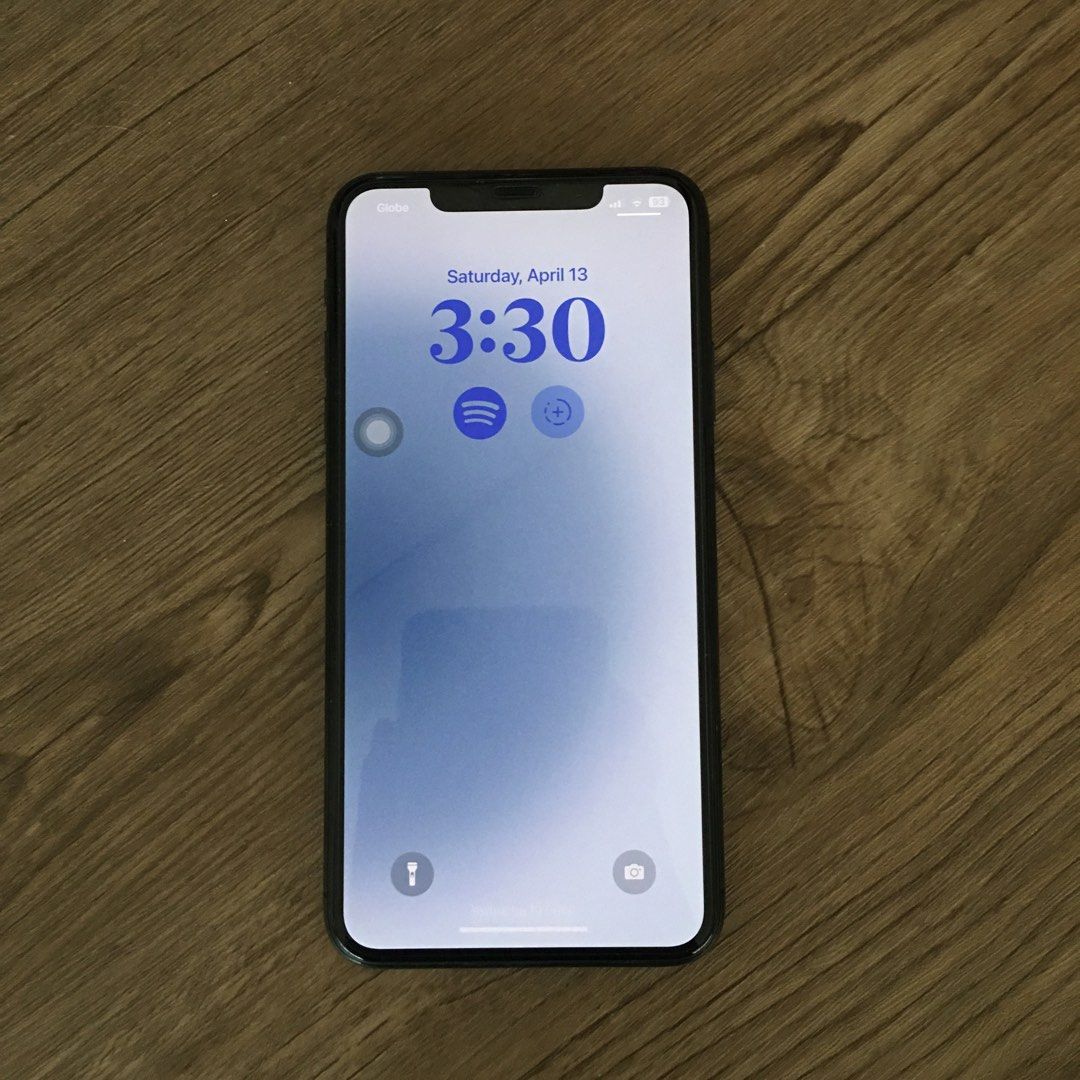 iPhone 11 Pro Max (Dual Physical Sim) (Category: iPhone 11 Series) located in Lipa City. Submitted by yoboi_carl (Listing ID 1300770282, Image 3). Description: .