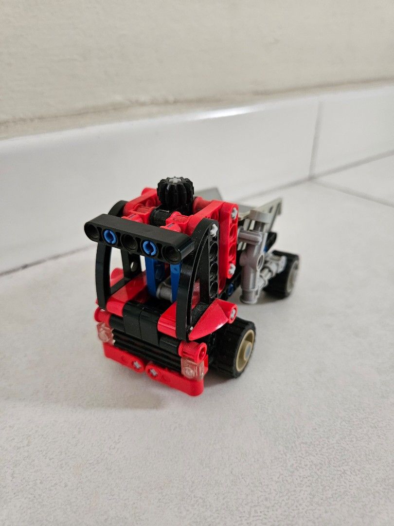 LEGO Technic Mini Container Truck Set 8065 Hobbies Toys Toys Games on Carousell