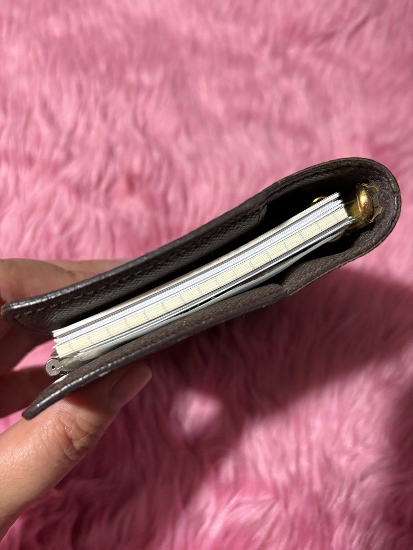 Louis Vuitton Agenda PM (Category: Luxury Bags & Wallets) located in Cavite. Submitted by tin09y (Listing ID 1300644719, Image 2). Description: EASTER SALE - less 10% on all items til April 30, 2025 Selling my preloved agenda in PM size. Damier Ebene print No peeling inside No cracks Can fit your passport Cash / Gcash / LayAway LayAway Terms: 30% downpayment Payable in one month. Will ship once full payment has been made. Addtl 300 per month if e
