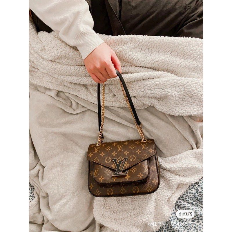 Lv passy bag 2025