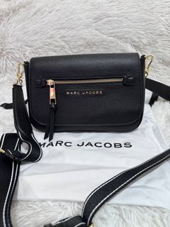 Marc jacobs sling bag