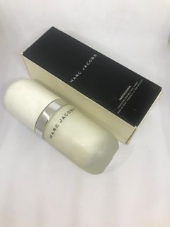 Marc Jacobs Under(Cover) Perfecting Coconut Face Primer