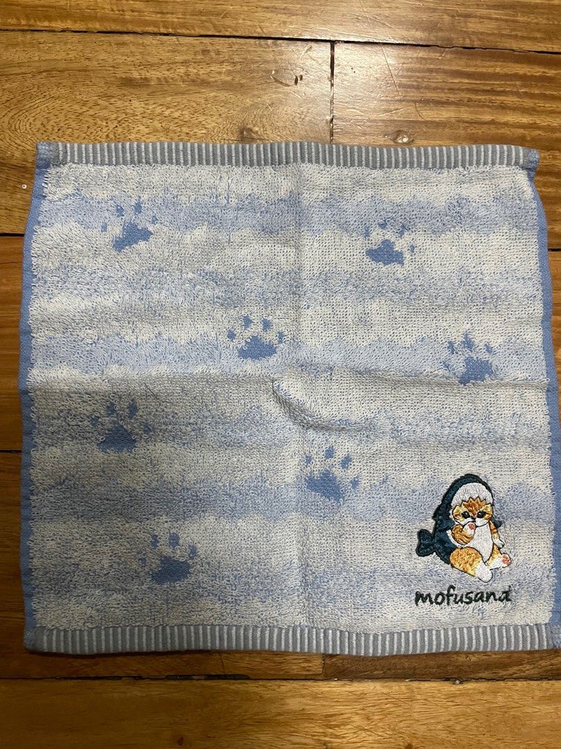 Mofusand Japan Shark Cat Towel (Category: Towels, Napkins & Holders) located in Manila. Submitted by a.c.shop (Listing ID 1300677331, Image 2). Description: pls see pic for the size NOTE : PRICE IS EACH ITEM brand new no tag.