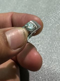 Natural Diamond ring 1 karat