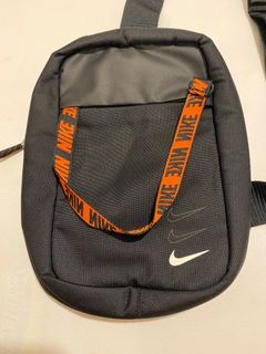Nike crossbody bag Medium