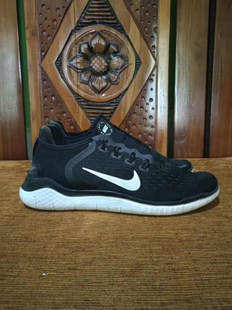 Nike Free RN slip on