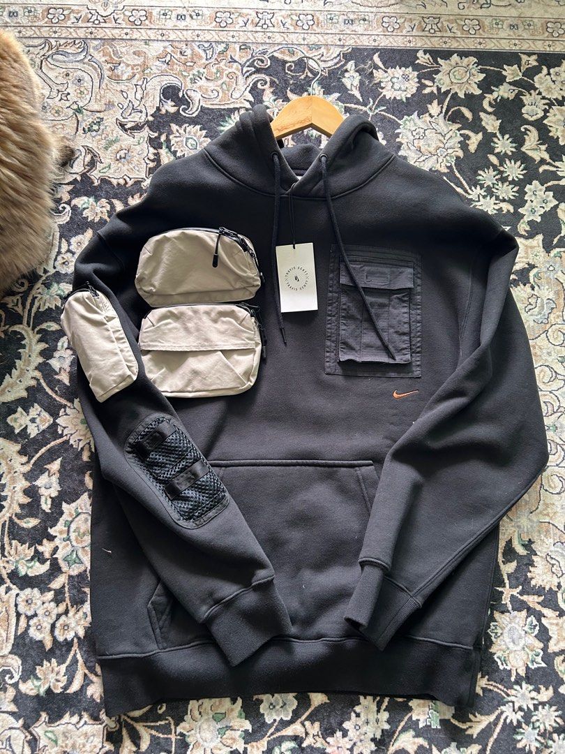 Nike travis scott hoodie Men s Fashion Coats Jackets and Outerwear on Carousell
