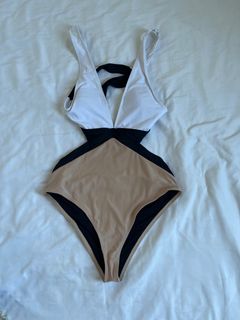 (Category: ) located in . Submitted by didi_finds (Listing ID 1300673344, Image 1). Description: .