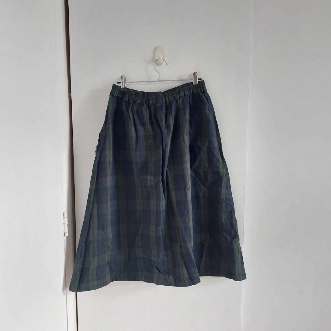 Plaid Midi Skirt, Women's Fashion, Bottoms, Skirts on Carousell