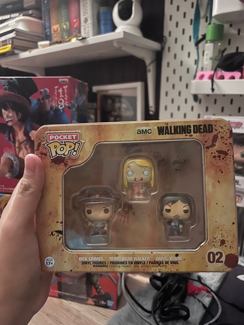 POCKET POP WALKING DEAD (Category: Designer & Blind Box Toys) located in Makati City. Submitted by champagnepami (Listing ID 1300715502, Image 1). Description: POCKET POP WALKING DEAD FOR SALE RICK. TEDDY BEAR WALKER. DARYL USED AS DISPLAY ONLY PRICE - 500.