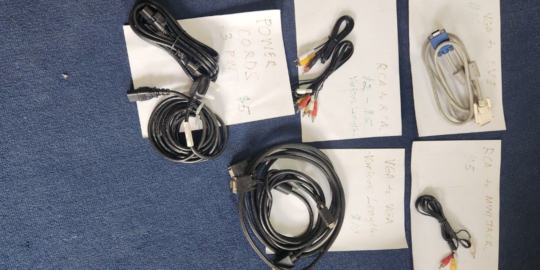 Power cable , data cable (Category: Cables & Adaptors) located in Kuala Lumpur. Submitted by safeowl.dc67e3 (Listing ID 1300660648, Image 1). Description: Various cables n power cords. VGA to VGA VGA to DVI RCA to MINIJACK RCA to RCA POWER CORDS 3 PIN. Clearing office, have lots. Can bundle purchase.