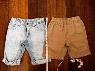 Preloved Bossini Maong soft shorts Uniqlo khaki shorts size 110 3-4 yo