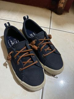 Preloved sperry shoes