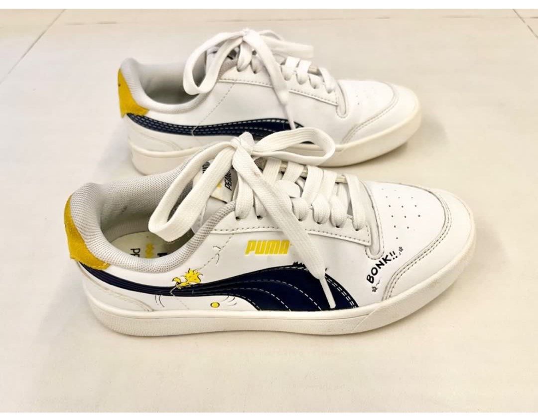 Priced to Clear PUMA Unisex Child Peanuts Shuffle Sneaker