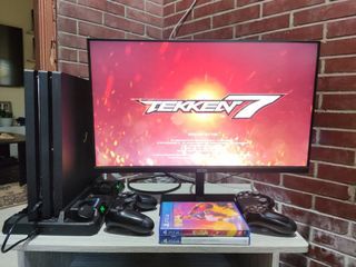 Ps4 pro with monitor