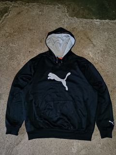 PUMA PULLOVER HOODIE BLACK
25 x 28 Large on tag
Good condition 
Issue 1 pinhole 
No other issue
400 plus sf
