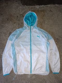 PUMA RAINCOAT WATERPROOF JACKET 
24 x 29 CUT TAG
VERY GOOD CONDITION 
NO ISSUE 
NEED WASH ONLY
600 PLUS SF