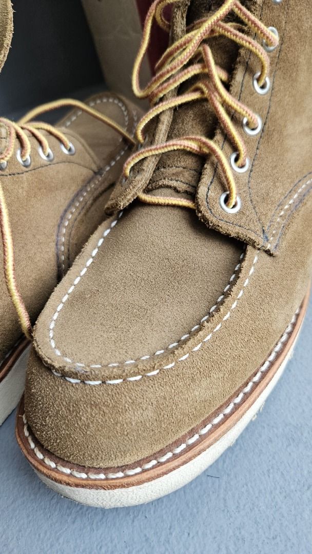 Red Wing 8881 Classic Moc Toe in Olive Mohave US9.5D Men s Fashion Footwear Boots on Carousell