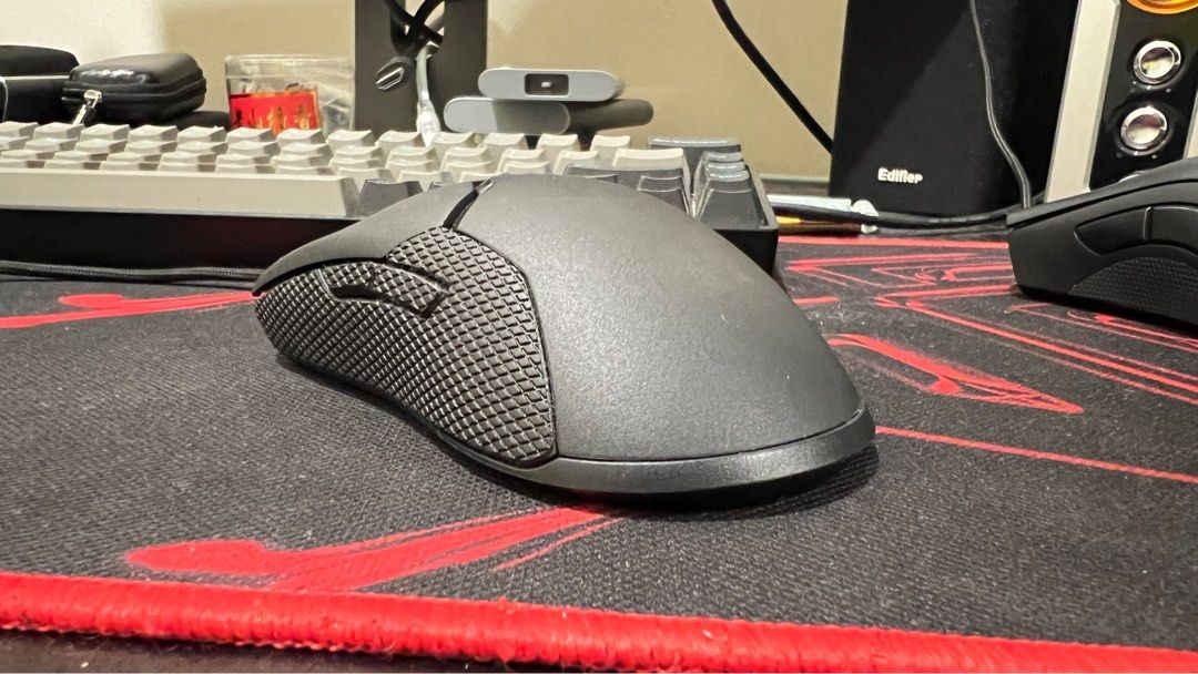 Refurbished Razer Viper, Computers & Tech, Parts & Accessories, Mouse ...