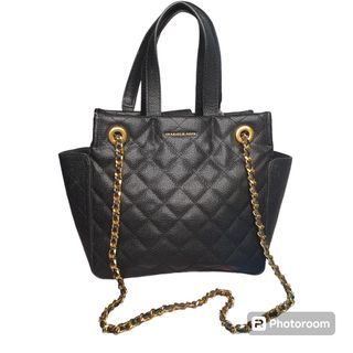 SALE CHARLES AND KEITH bag for women black quilted bag