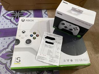 Sell or Trade Xbox Series-S with games and 2 controllers