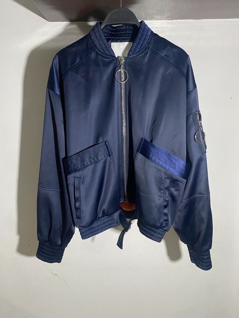 Silk I am a Rollergirl Bomber Y2K Jacket (Category: Coats, Jackets and Outerwear) located in Cainta. Submitted by bentakahitanoano (Listing ID 1300719714, Image 3). Description: Still in great shape Size medium can fit large too Pit to pit 24.5 Length 24.5 Sleeves 23.5.