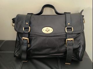 Sisley Messenger Bag