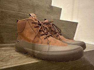 Sperry boots