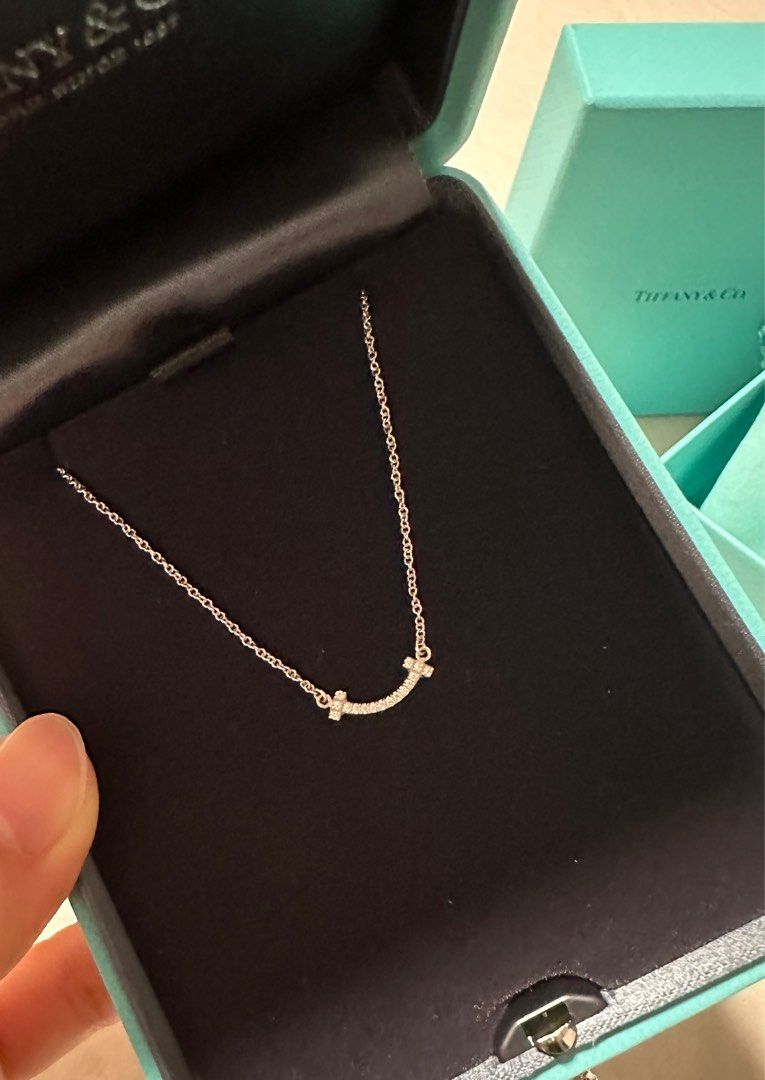 Tiffany mini smile necklace store