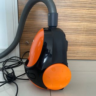 (Category: ) located in . Submitted by chaitu (Listing ID 1300678106, Image 1). Description: .