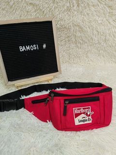 Vintage marlboro belt bag