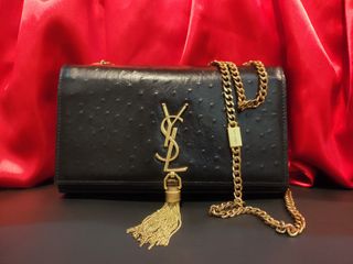 (Category: ) located in . Submitted by esrpreloved (Listing ID 1300763561, Image 1). Description: .