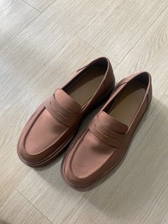 ZARA Shoes size 43