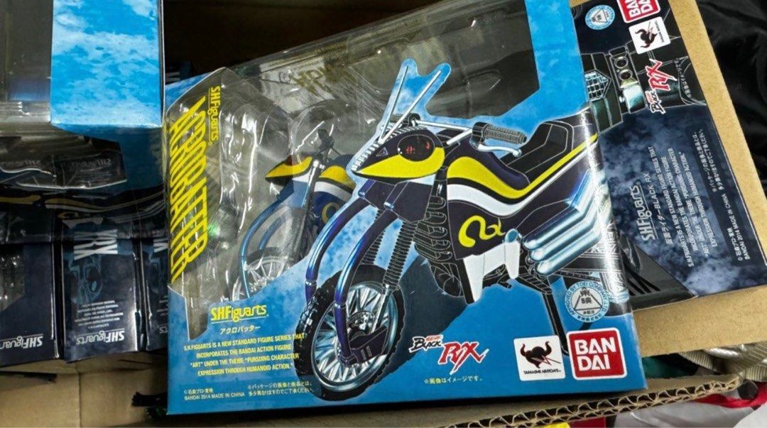 100% 全新未開封Shf ACROBATTER Black Rx Rider, 玩具收藏品, 手辦及