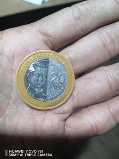 20 pesos error coins