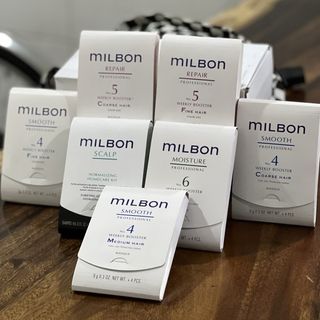 （分類：）位於 。 由 vi_beaute 提交（商品編號 1296408377，圖片 1）。簡介： 。
