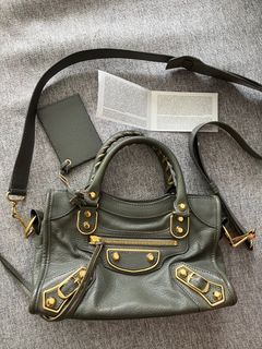 （分類：）位於 。 由 samypyou 提交（商品編號 1296414151，圖片 1）。簡介： 。