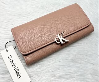 Calvin Klein CK women’s Long Clutch Wallet