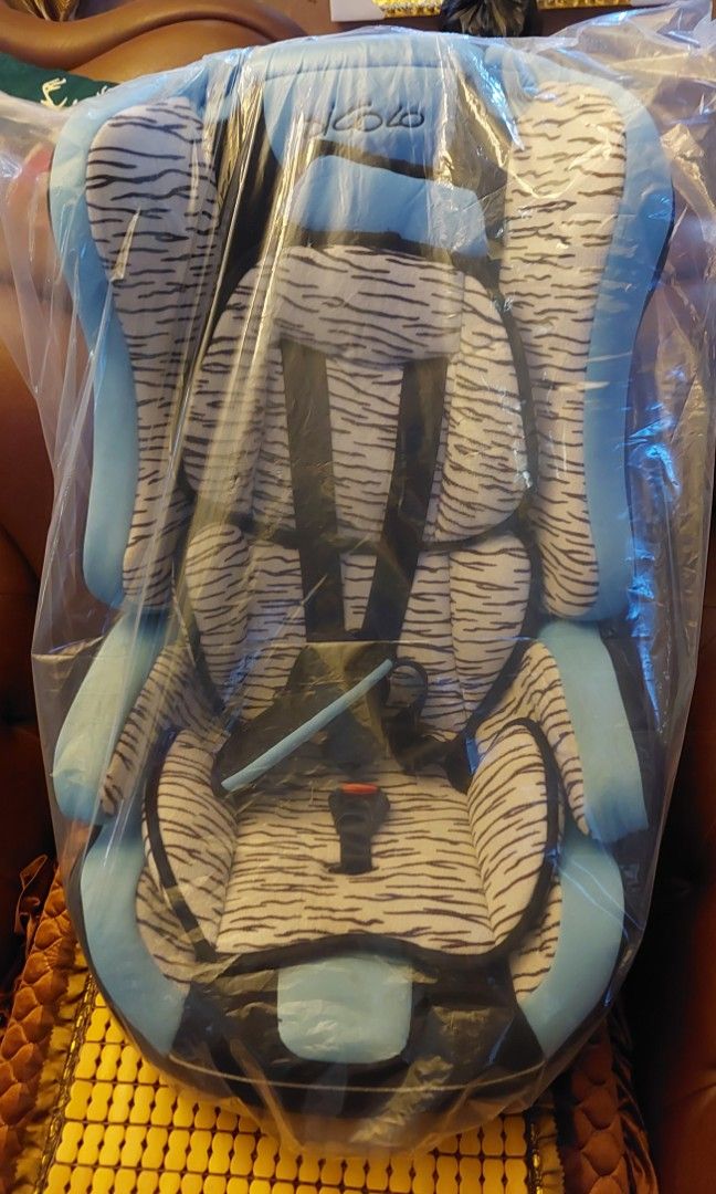 Car seats as packed (Category: Car Seats) located in Malabon City. Submitted by herz.online (Listing ID 1296473060, Image 1). Description: Car Seats for only 1.5k! Picolo Brand used a few times Cosco car seat check the pictures! rfs: di na nagagamit pm if interested.