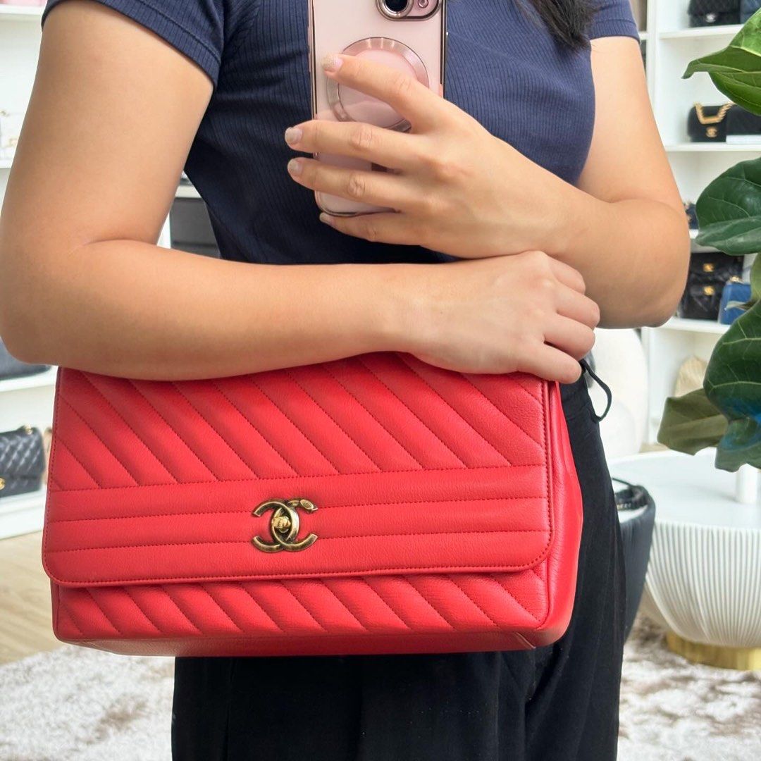 Chanel diagonal quilted flap bag online